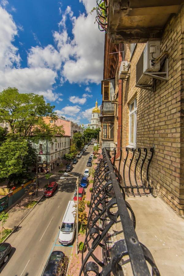 2Х-Кімнатна Квартира На Майдані Незалежності Kiev Exterior foto
